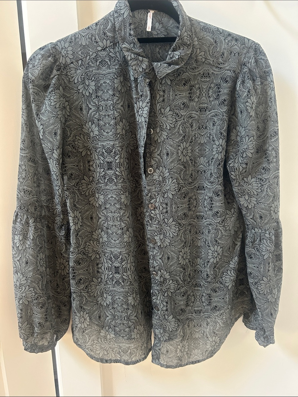 Free people Black Floral-Pattern Button-Up Jacket